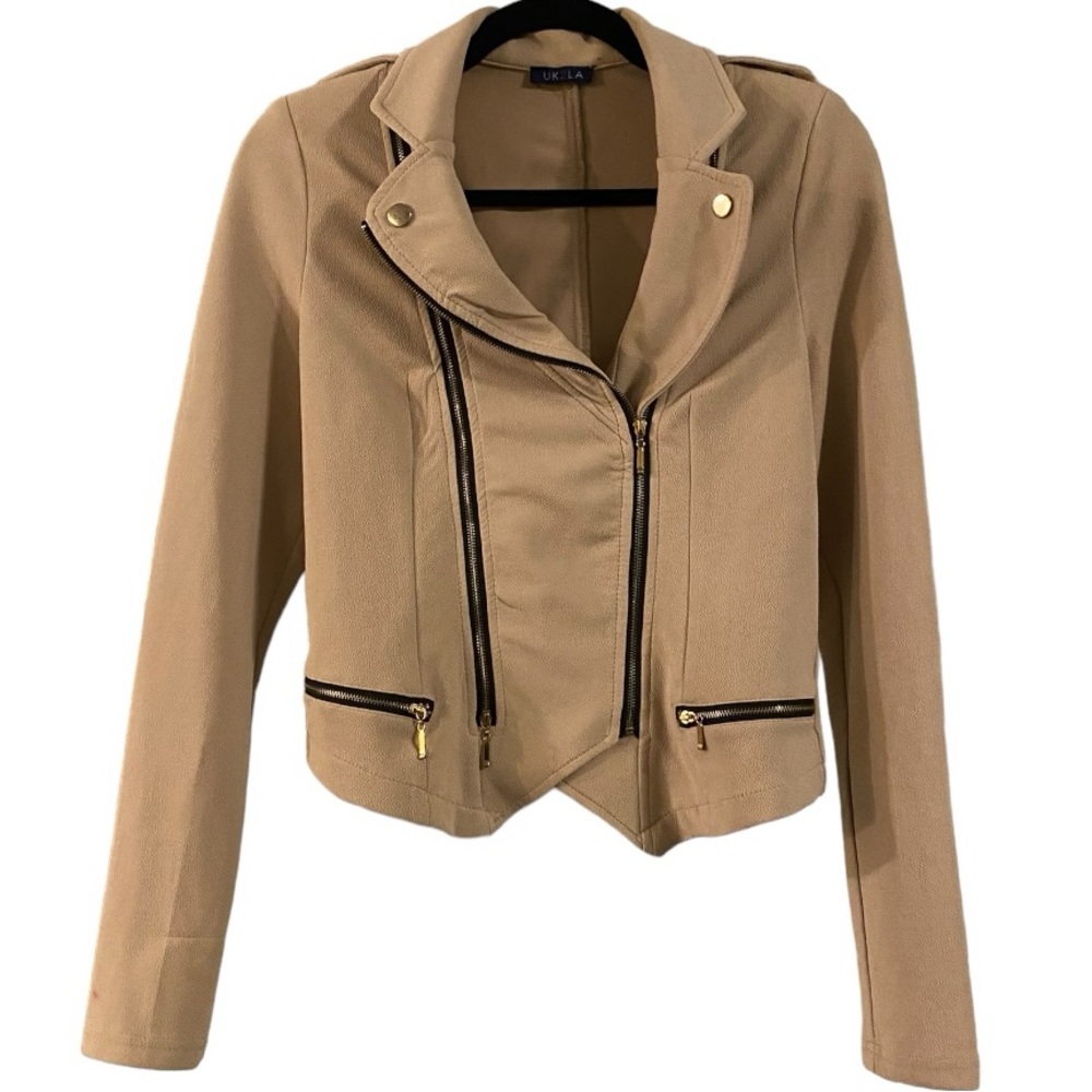UK2LA Gorgeous Tan Zip Up Jacket with Gold/Black Accents, Small, Gently Used